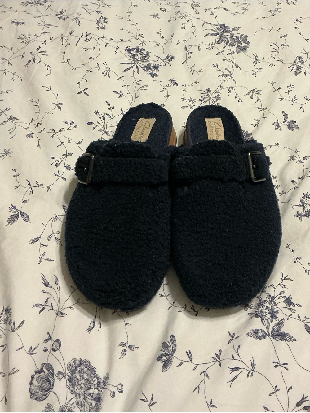 🎉3 for 15🎉 Clarks Collection Navy Fleece Cork Footbed Slide Mules